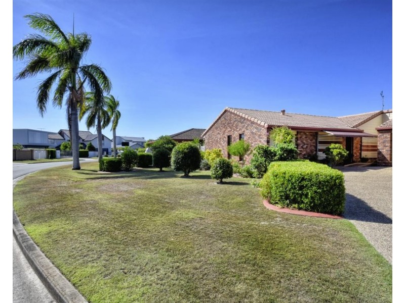 Unit 2/13 Ramsay Crescent, Golden Beach QLD 4551