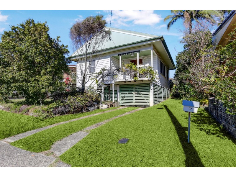 12 Rinaldi Street, Moffat Beach QLD 4551