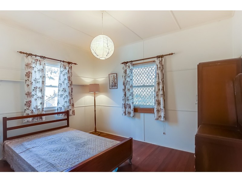 12 Rinaldi Street, Moffat Beach QLD 4551