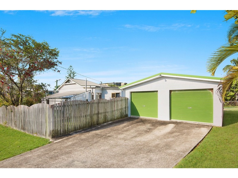 3 Seaview Terrace, Moffat Beach QLD 4551