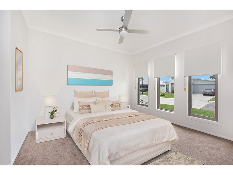 7 Maclamond Drive, Pelican Waters QLD 4551