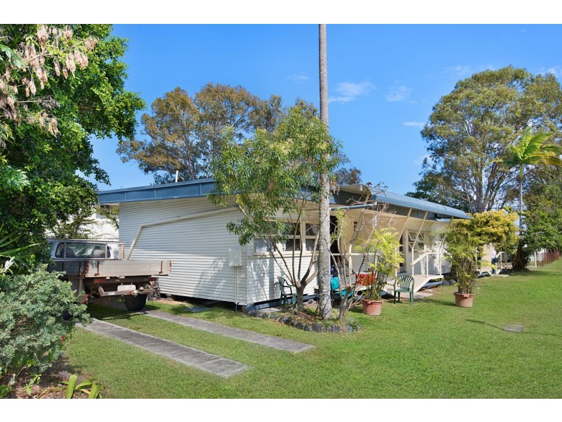 108 Esplanade, Toorbul QLD 4510