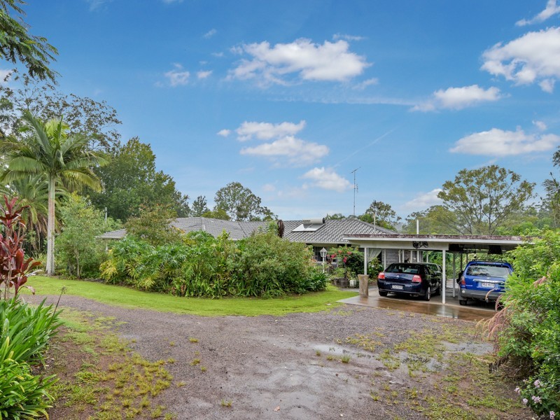 24 Mooloolah Road, Mooloolah Valley QLD 4553