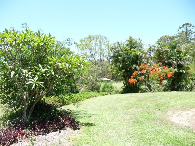 24 Mooloolah Road, Mooloolah Valley QLD 4553