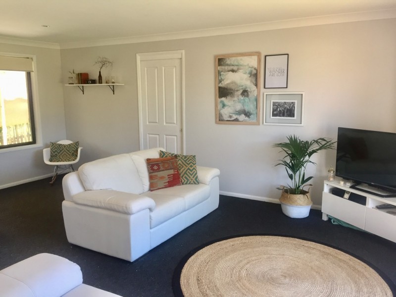 45 Beerburrum Street, Battery Hill QLD 4551