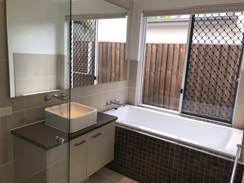 22 Ponytail Circuit, Mountain Creek QLD 4557