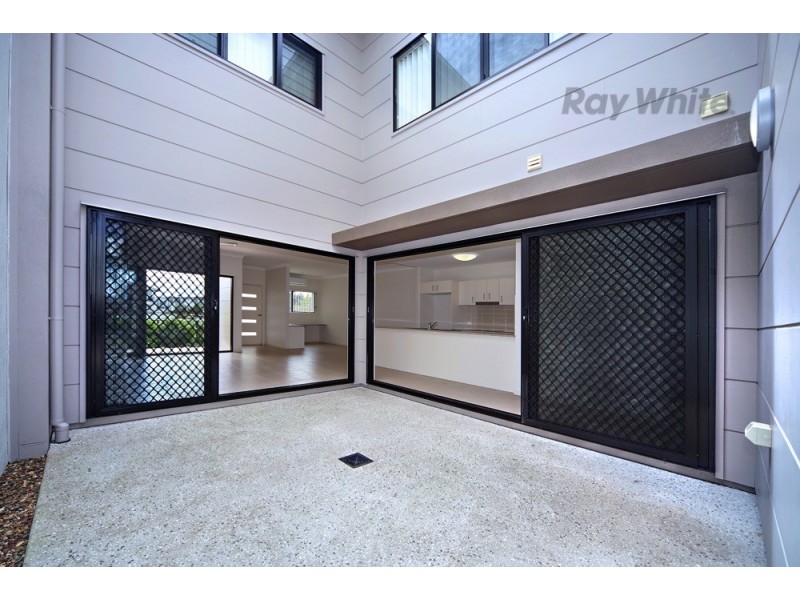 6 Cobbold Lane, Maroochydore QLD 4558