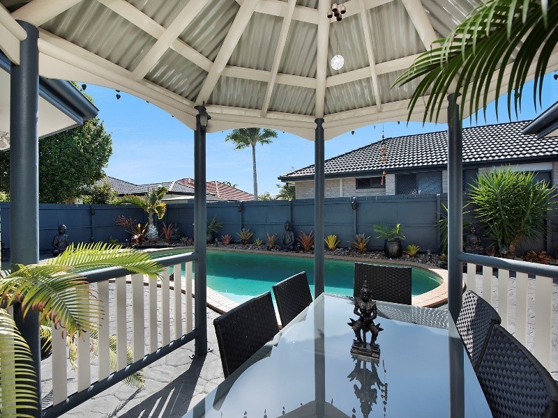 27 Investigator Place, Pelican Waters QLD 4551