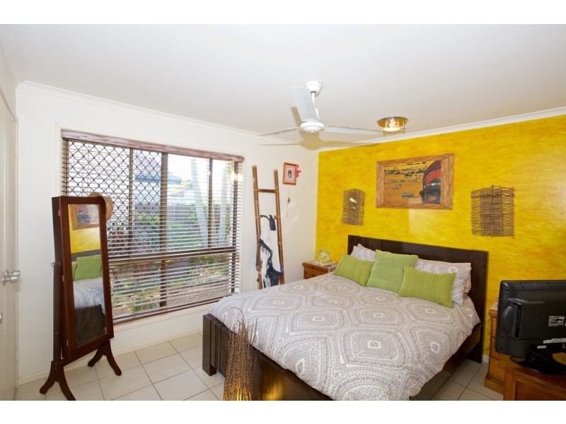 2/17 Pumicestone Place, Golden Beach QLD 4551