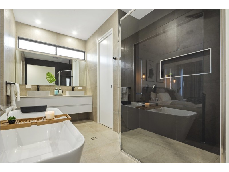 18 Dawson Parade, Buderim QLD 4556