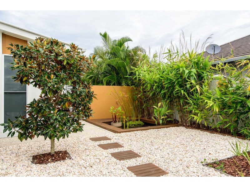 7 Sovereign Circuit, Pelican Waters QLD 4551