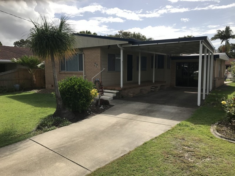 33 Nelson Street, Golden Beach QLD 4551