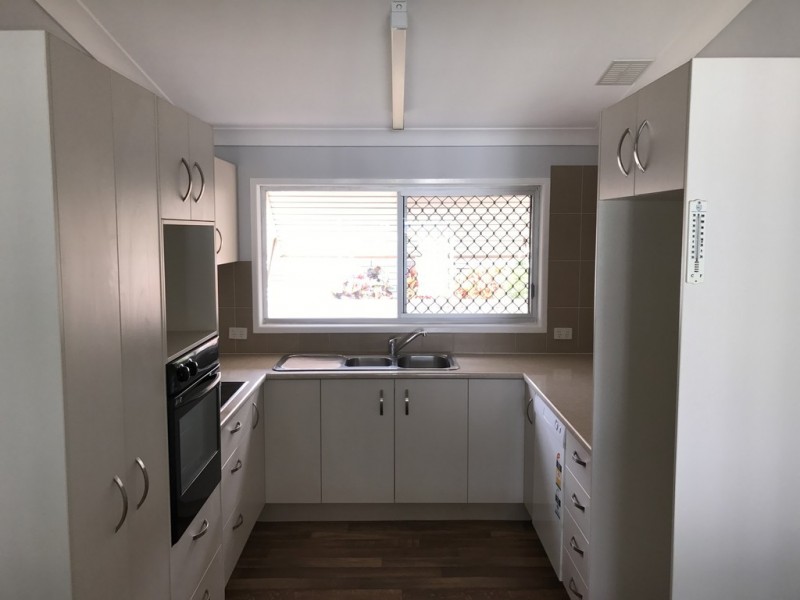 33 Nelson Street, Golden Beach QLD 4551