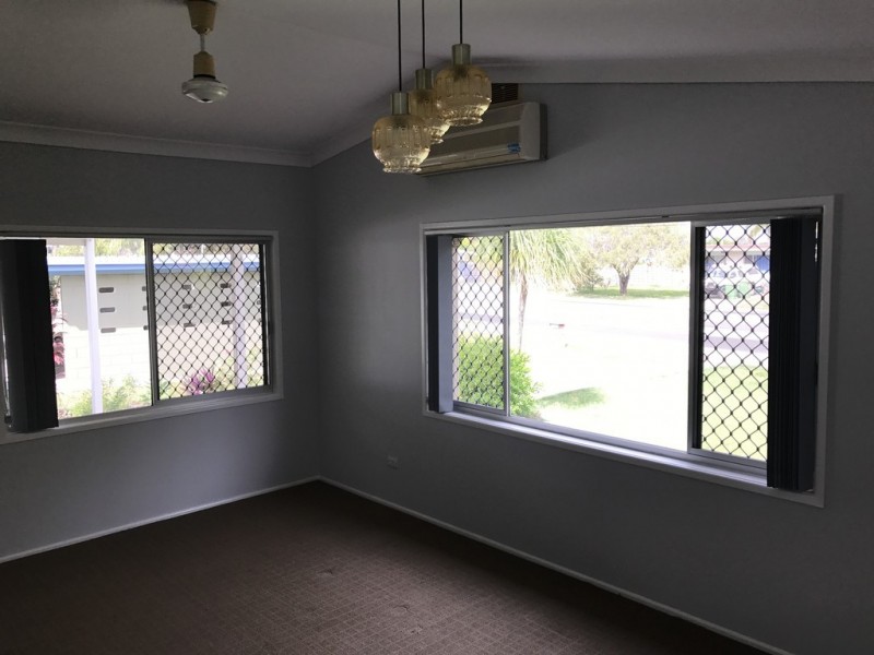 33 Nelson Street, Golden Beach QLD 4551