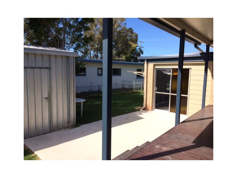 33 Nelson Street, Golden Beach QLD 4551