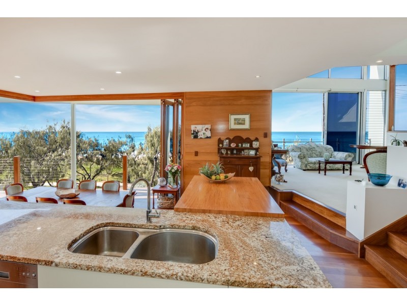 10 Victoria Terrace, Shelly Beach QLD 4551