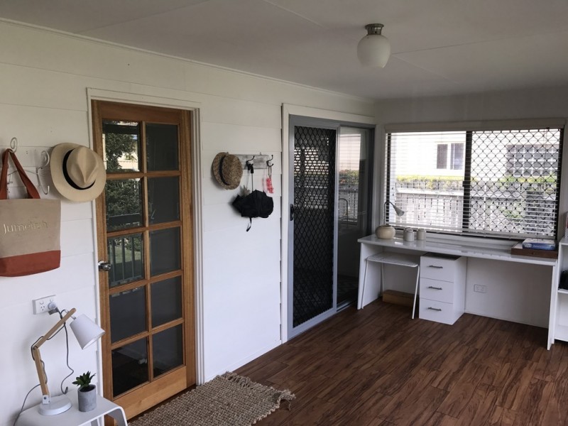 4 Burke Street, Golden Beach QLD 4551