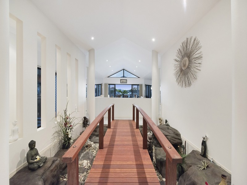 17 Godwin Place, Pelican Waters QLD 4551
