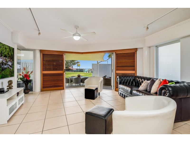 Unit 18/8 Levuka Avenue, Kings Beach QLD 4551