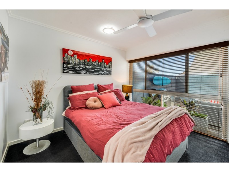 Unit 18/8 Levuka Avenue, Kings Beach QLD 4551