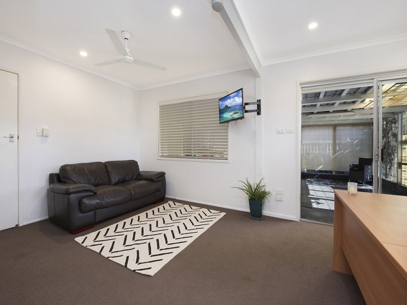 25 Michael Street, Golden Beach QLD 4551