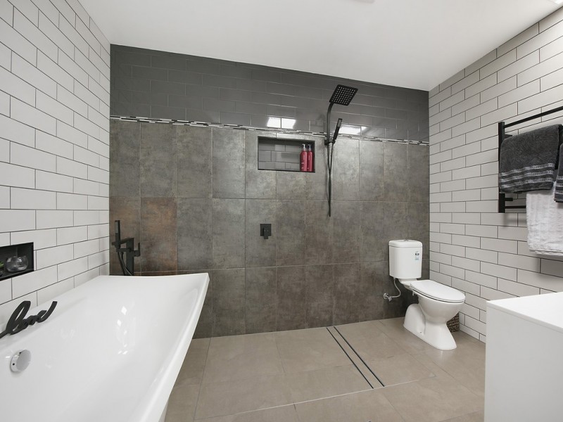 25 Michael Street, Golden Beach QLD 4551