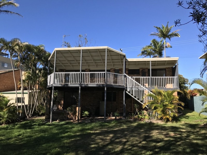 11a Queen Street, Moffat Beach QLD 4551