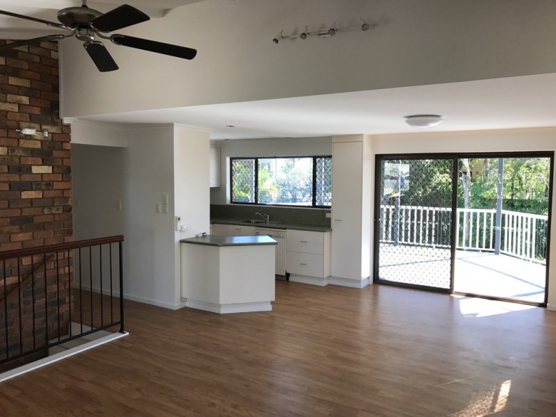 11a Queen Street, Moffat Beach QLD 4551