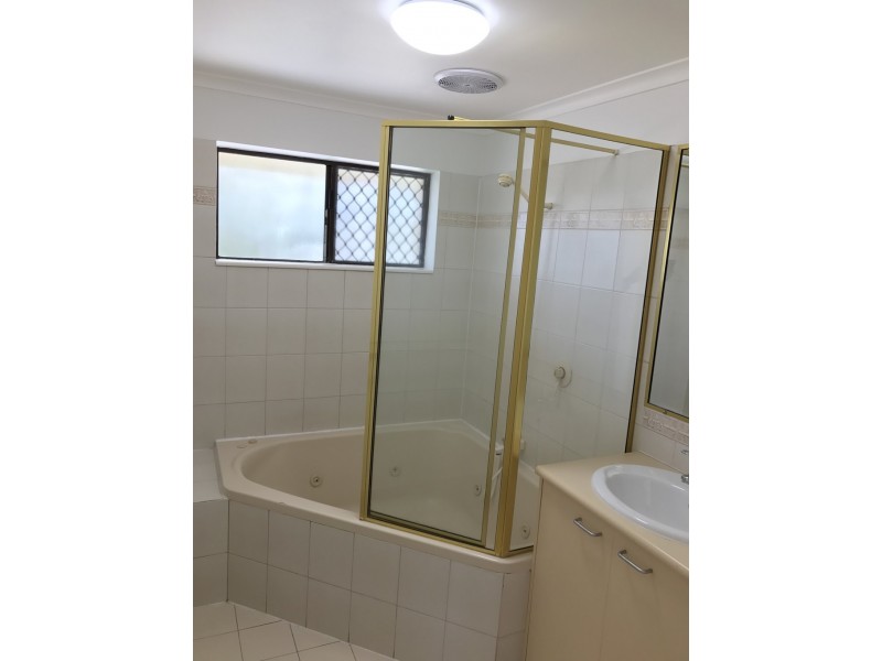 11a Queen Street, Moffat Beach QLD 4551