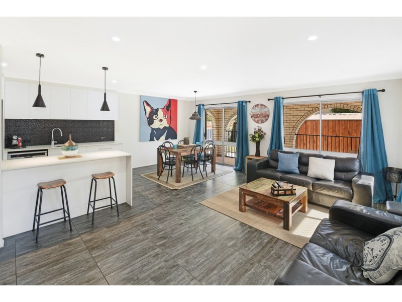 615 Nicklin Way, Wurtulla QLD 4575