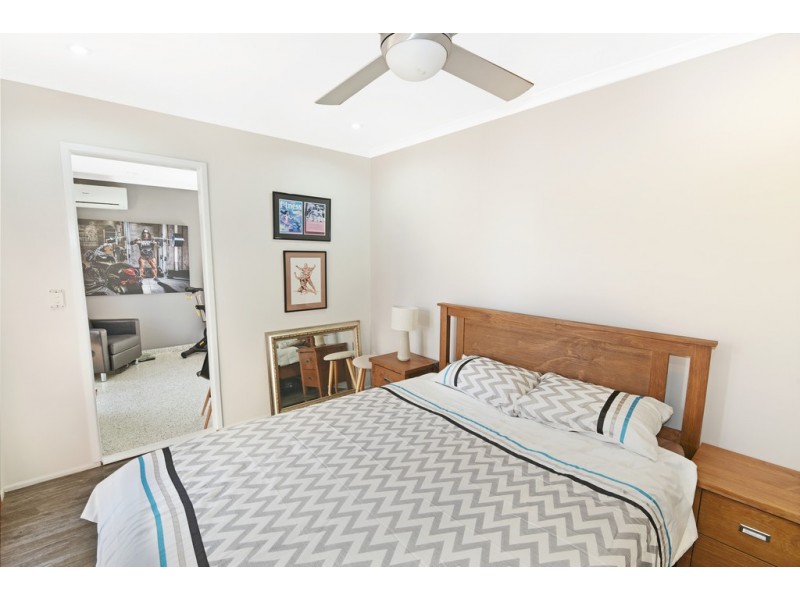 615 Nicklin Way, Wurtulla QLD 4575