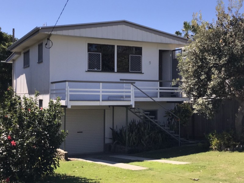 5 Grigor Street, Moffat Beach QLD 4551