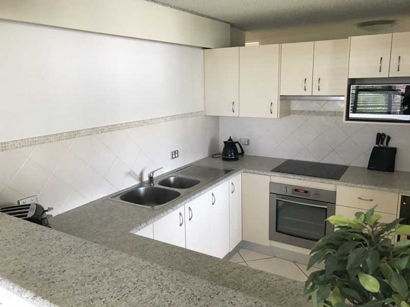 11 ‘Pumicestone Lodge’ 26 Maloja Avenue, Caloundra QLD 4551