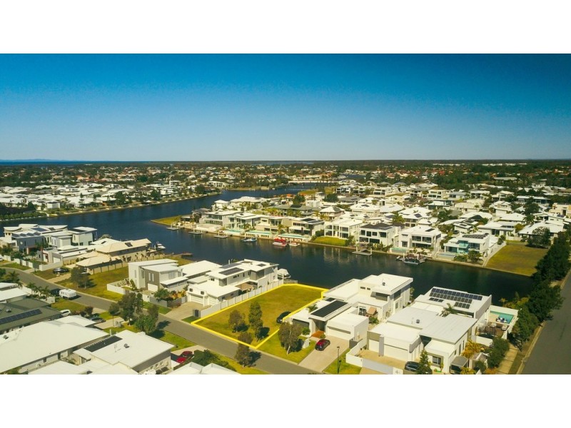 8 Deep Water Circuit, Pelican Waters QLD 4551