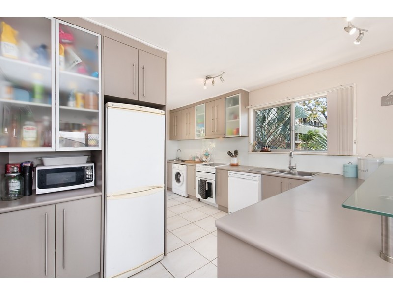 25 Bombala Terrace, Caloundra QLD 4551