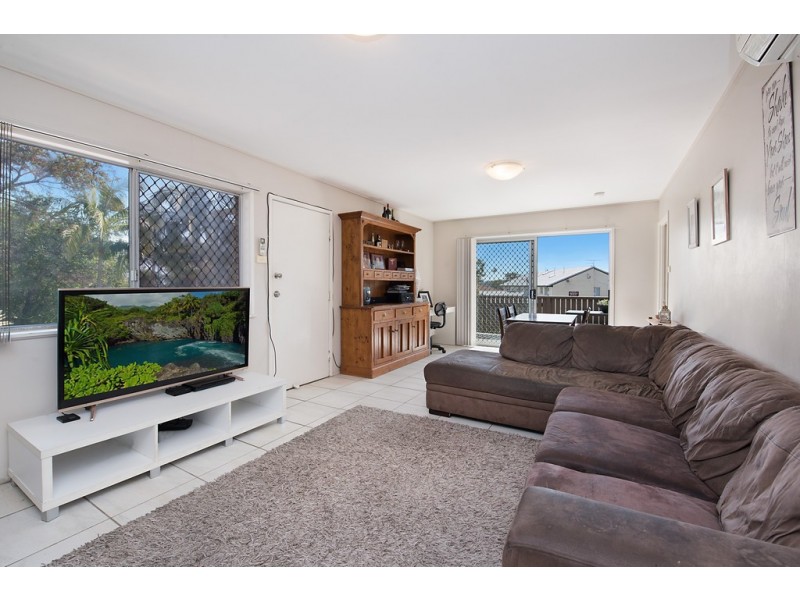 25 Bombala Terrace, Caloundra QLD 4551