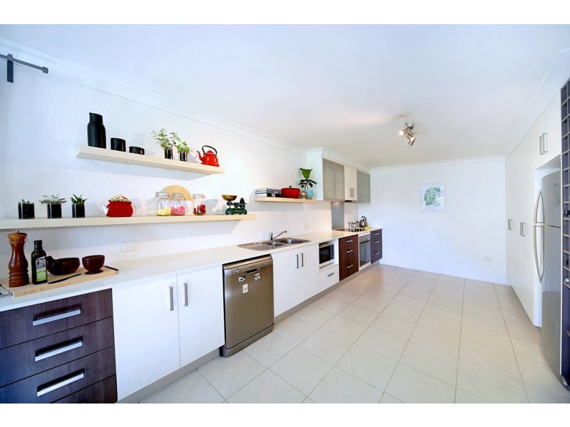 7 Theodore Court, Moffat Beach QLD 4551