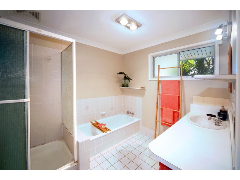 7 Theodore Court, Moffat Beach QLD 4551
