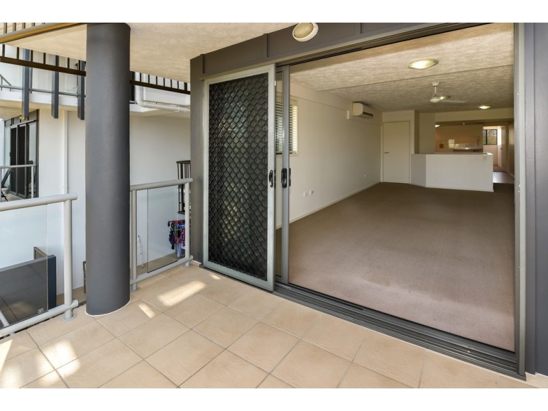Unit 22/10 Grand Parade, Parrearra QLD 4575
