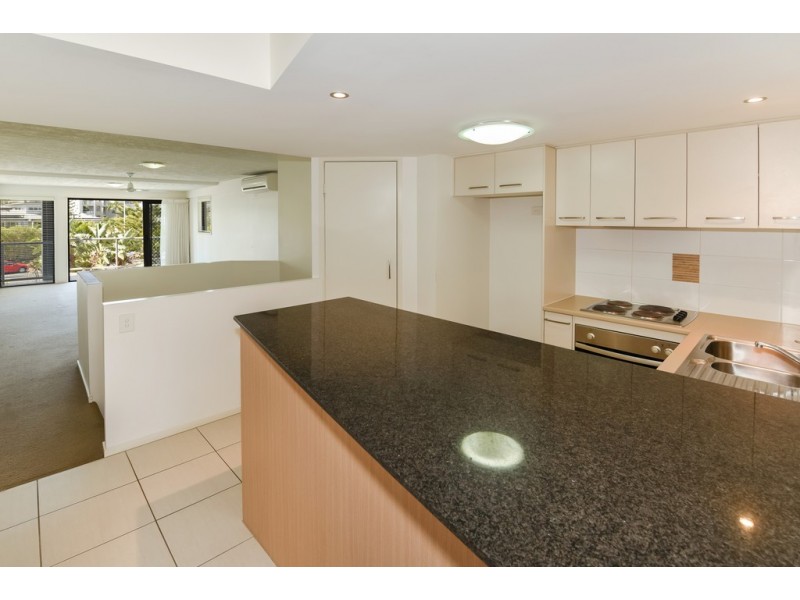Unit 22/10 Grand Parade, Parrearra QLD 4575