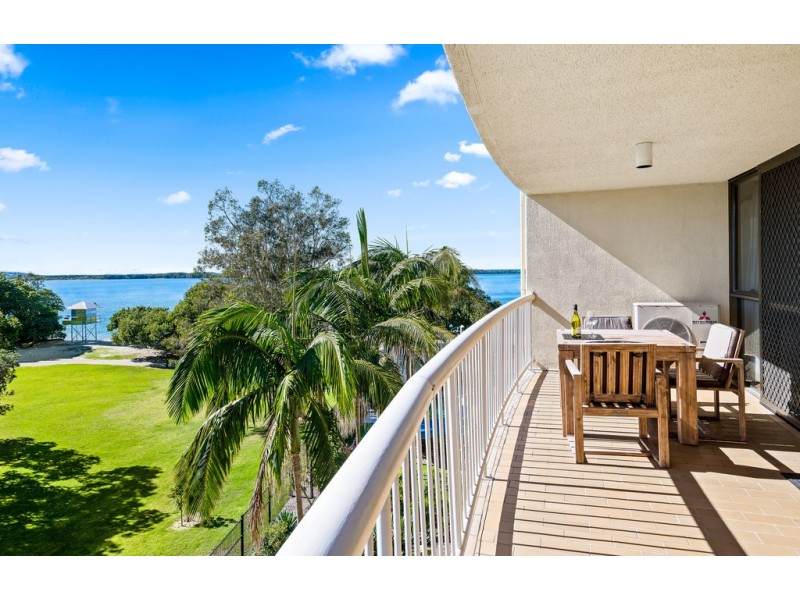 Unit 31/49 Landsborough Parade, Golden Beach QLD 4551