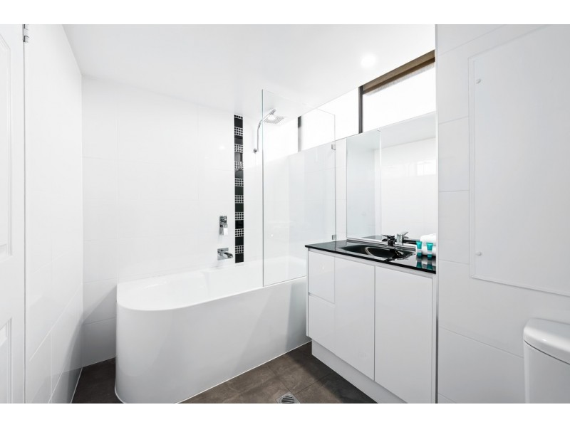 Unit 31/49 Landsborough Parade, Golden Beach QLD 4551