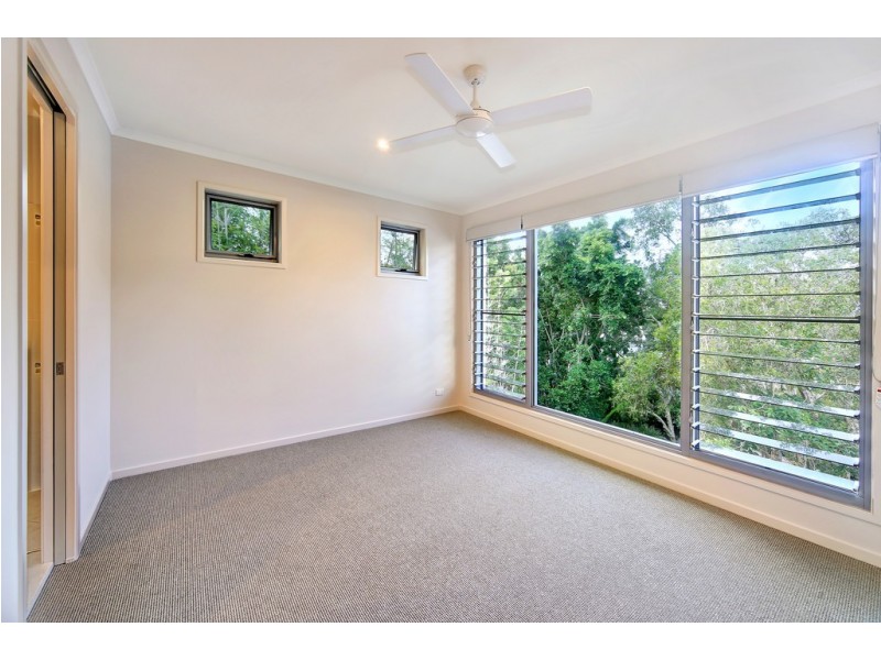 4 Dicky Beach Close, Dicky Beach QLD 4551