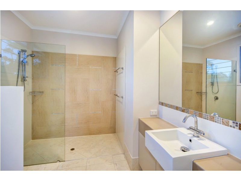 4 Dicky Beach Close, Dicky Beach QLD 4551