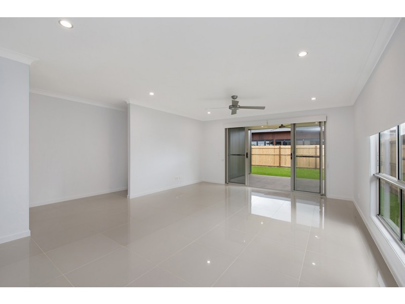 22 McArthur Parade, Caloundra West QLD 4551