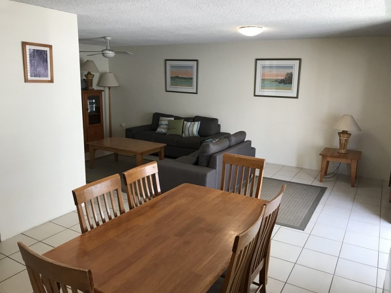 8/26 Maloja Avenue, Caloundra QLD 4551