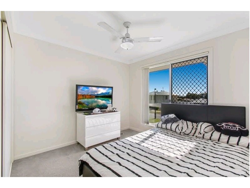 9 Highland Terrace, Little Mountain QLD 4551