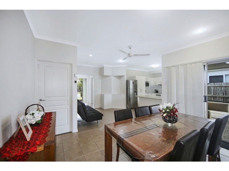 6 Cottonwood Street, Meridan Plains QLD 4551