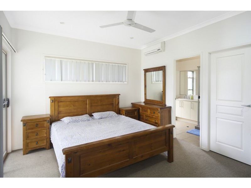 6 Cottonwood Street, Meridan Plains QLD 4551