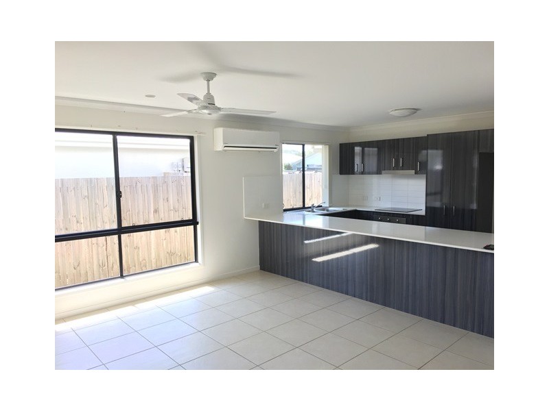 27 Haslewood Crescent, Meridan Plains QLD 4551